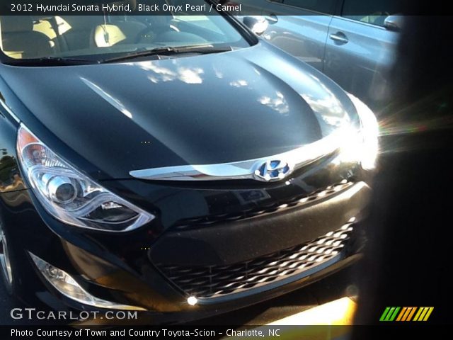 2012 Hyundai Sonata Hybrid in Black Onyx Pearl