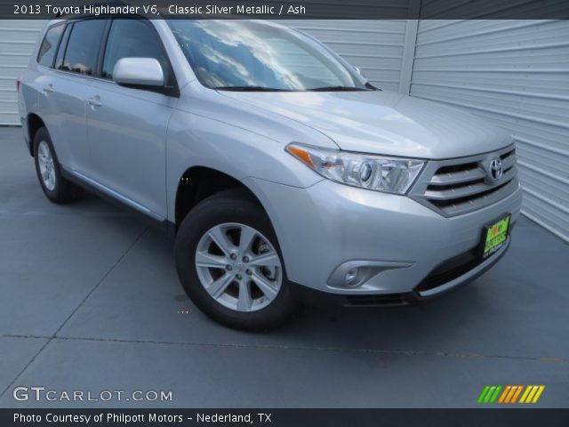 2013 Toyota Highlander V6 in Classic Silver Metallic