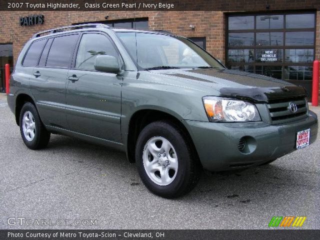2007 Toyota Highlander  in Oasis Green Pearl