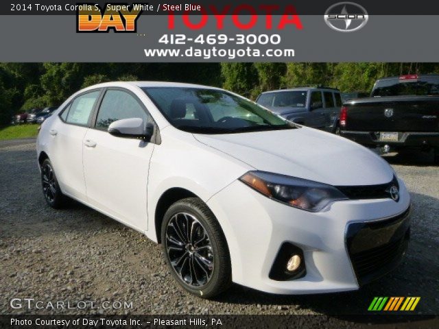 2014 Toyota Corolla S in Super White