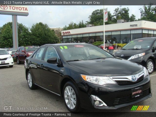 2013 Toyota Camry Hybrid XLE in Attitude Black Metallic