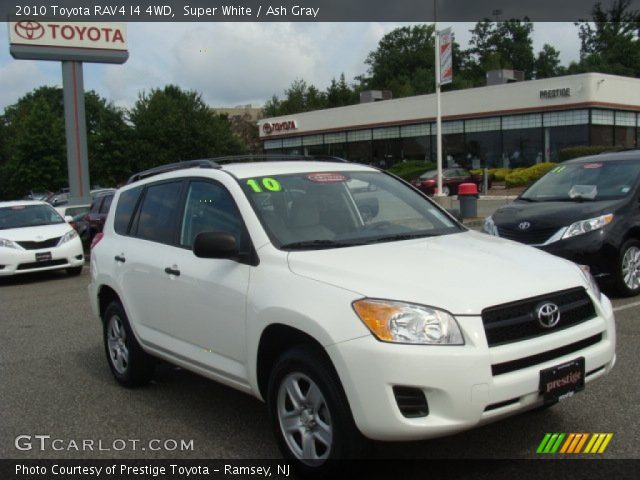 2010 Toyota RAV4 I4 4WD in Super White