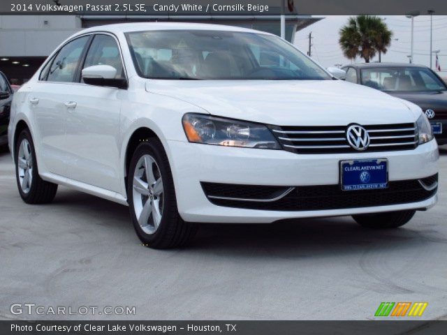 2014 Volkswagen Passat 2.5L SE in Candy White