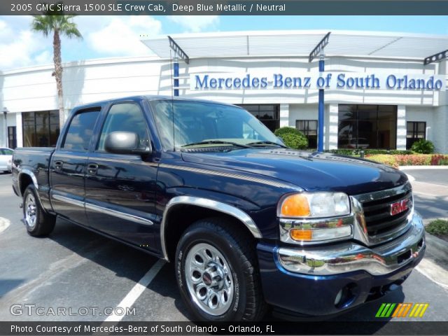 2005 GMC Sierra 1500 SLE Crew Cab in Deep Blue Metallic