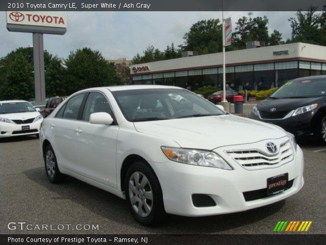 2010 Toyota Camry LE in Super White