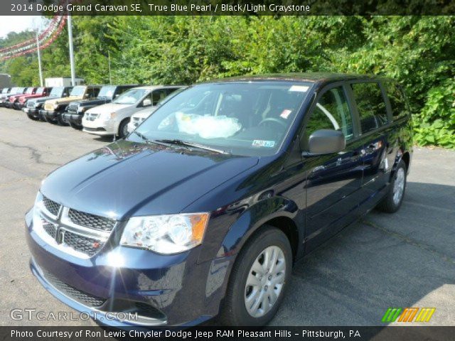 2014 Dodge Grand Caravan SE in True Blue Pearl