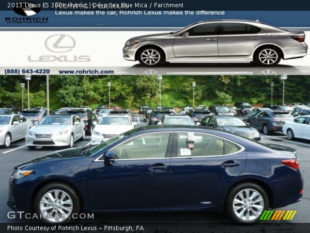 2013 Lexus ES 300h Hybrid in Deep Sea Blue Mica