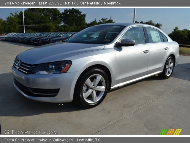 2014 Volkswagen Passat 2.5L SE in Reflex Silver Metallic