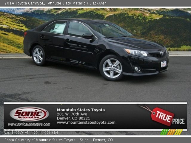 2014 Toyota Camry SE in Attitude Black Metallic
