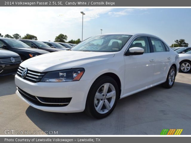 2014 Volkswagen Passat 2.5L SE in Candy White