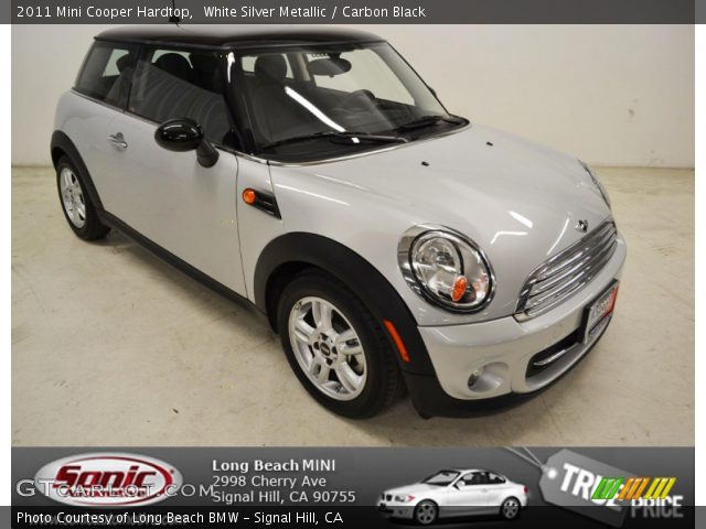 2011 Mini Cooper Hardtop in White Silver Metallic
