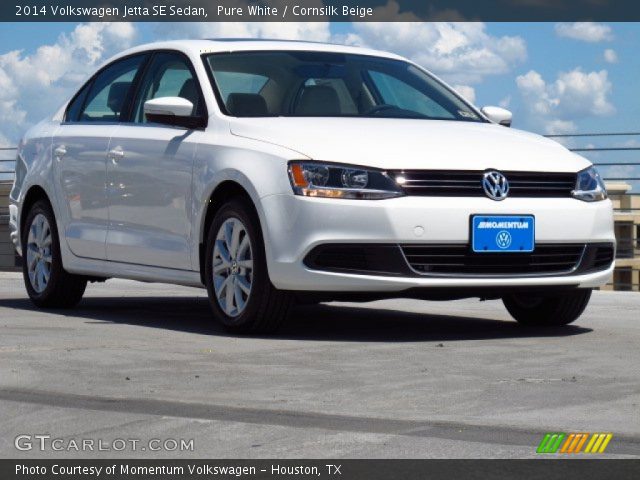2014 Volkswagen Jetta SE Sedan in Pure White