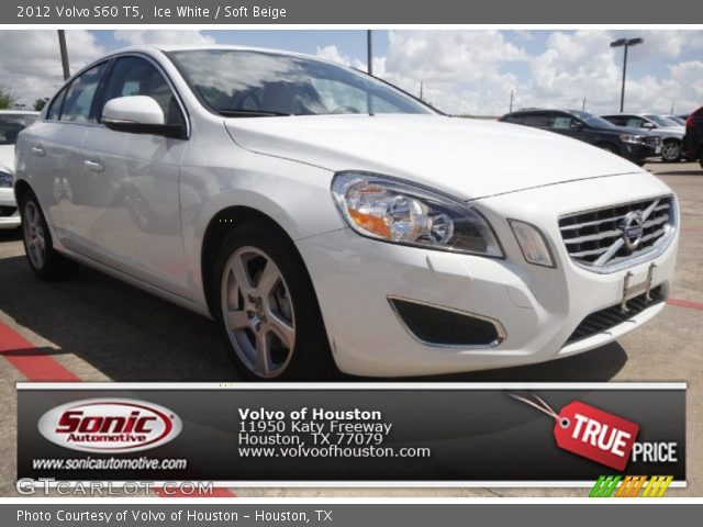2012 Volvo S60 T5 in Ice White