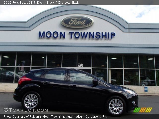 2012 Ford Focus SE 5-Door in Black