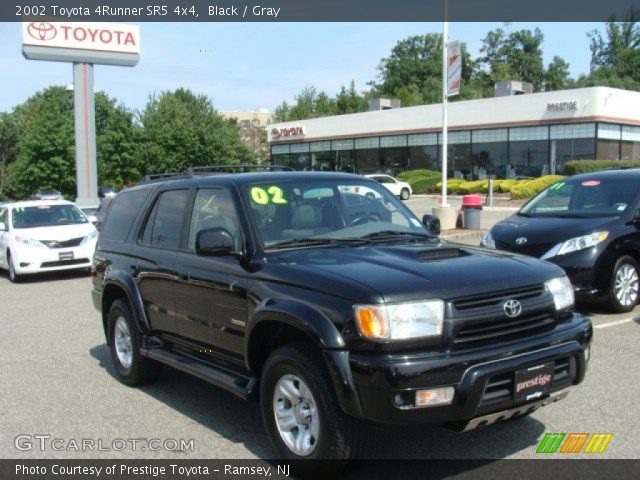 2002 Toyota 4Runner SR5 4x4 in Black