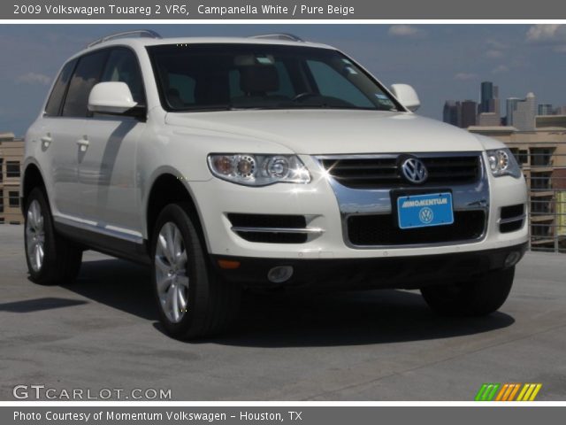 2009 Volkswagen Touareg 2 VR6 in Campanella White