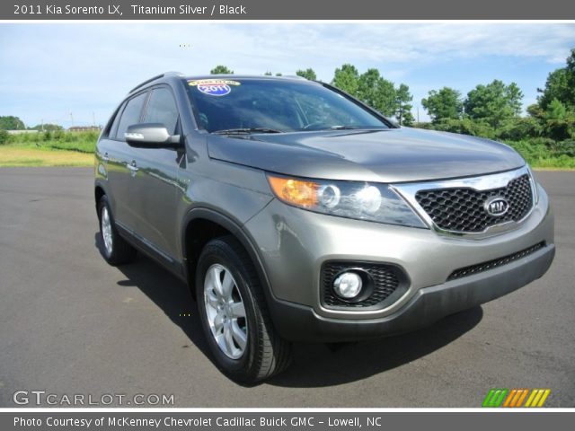 2011 Kia Sorento LX in Titanium Silver