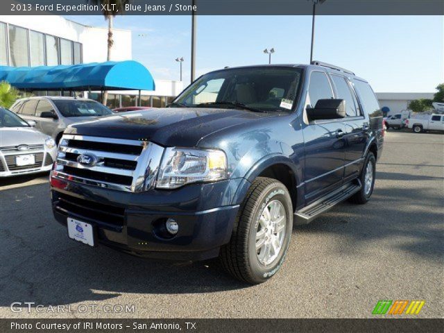 2013 Ford Expedition XLT in Blue Jeans