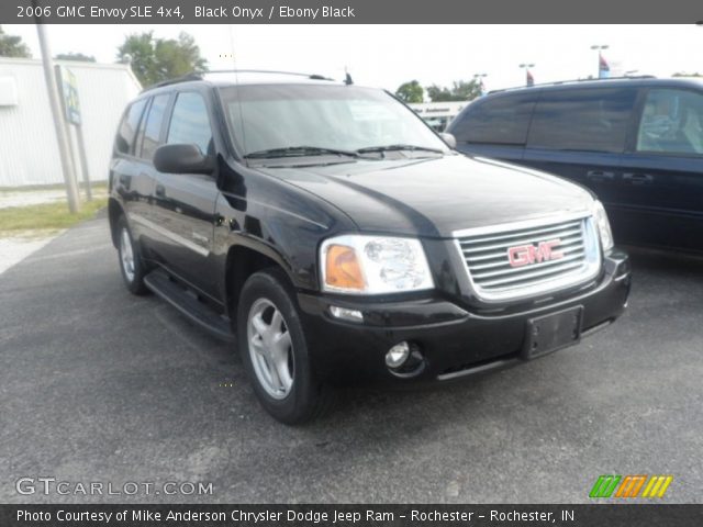 2006 GMC Envoy SLE 4x4 in Black Onyx