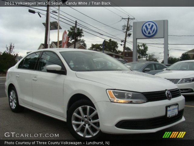 2011 Volkswagen Jetta SE Sedan in Candy White