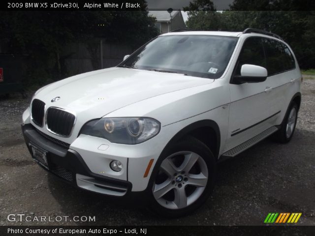 2009 BMW X5 xDrive30i in Alpine White