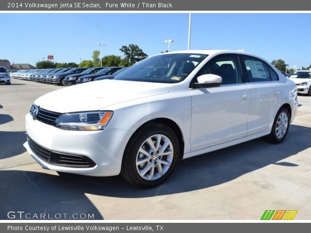 2014 Volkswagen Jetta SE Sedan in Pure White