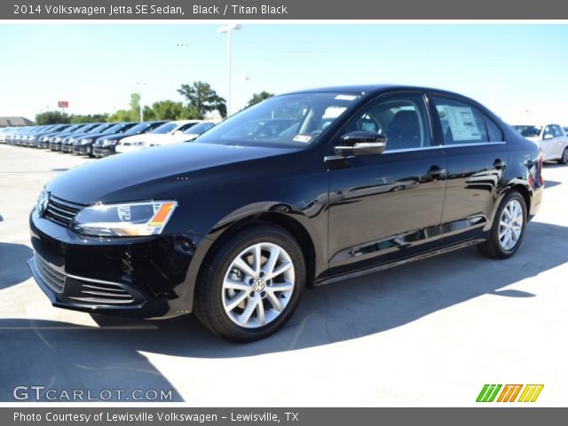 2014 Volkswagen Jetta SE Sedan in Black