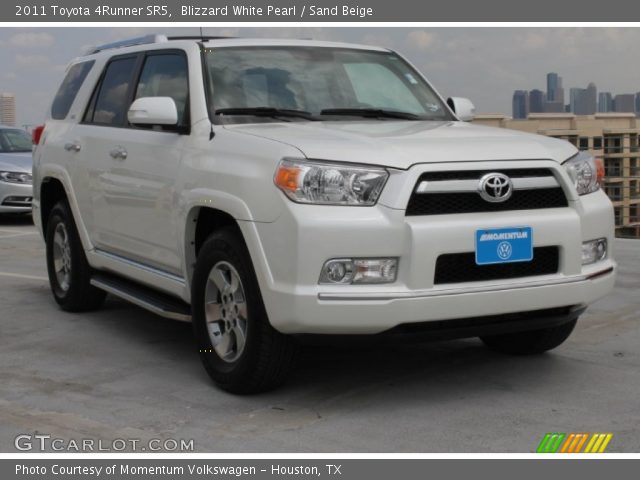 2011 Toyota 4Runner SR5 in Blizzard White Pearl