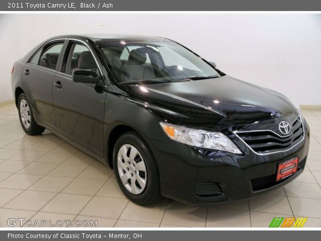 2011 Toyota Camry LE in Black