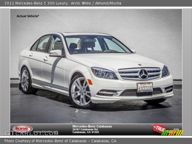 2011 Mercedes-Benz C 300 Luxury in Arctic White