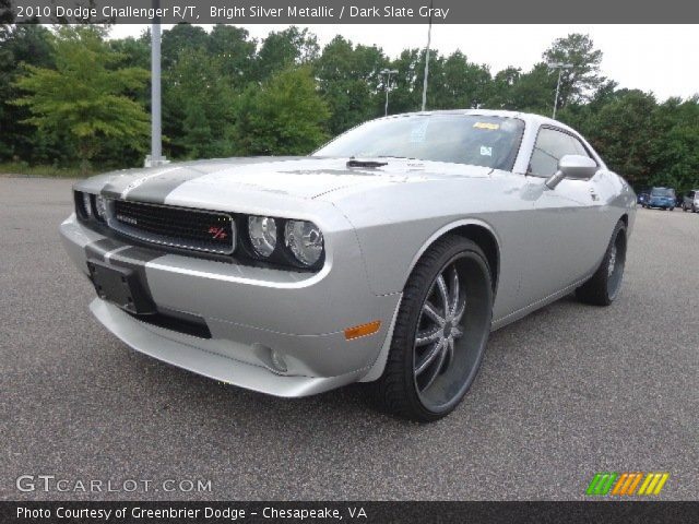 2010 Dodge Challenger R/T in Bright Silver Metallic