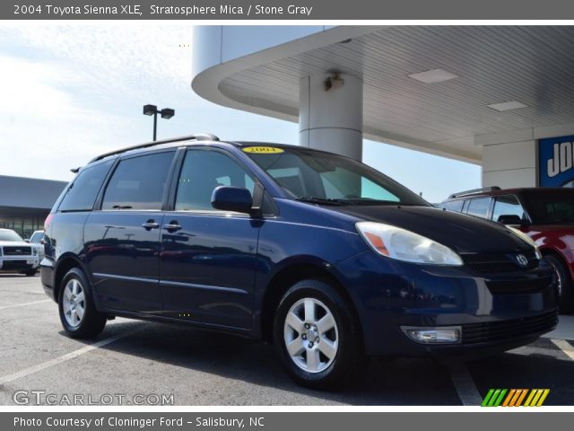 2004 Toyota Sienna XLE in Stratosphere Mica