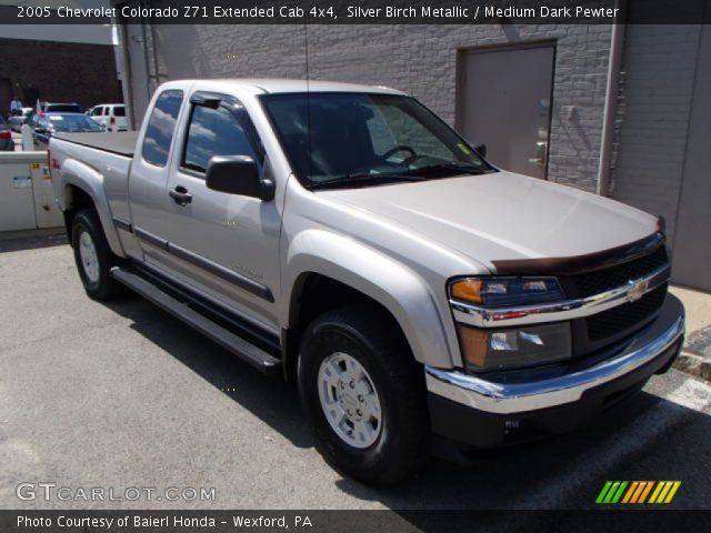 2005 Chevrolet Colorado Z71 Extended Cab 4x4 in Silver Birch Metallic