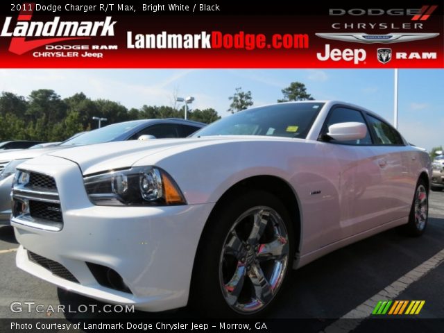 2011 Dodge Charger R/T Max in Bright White