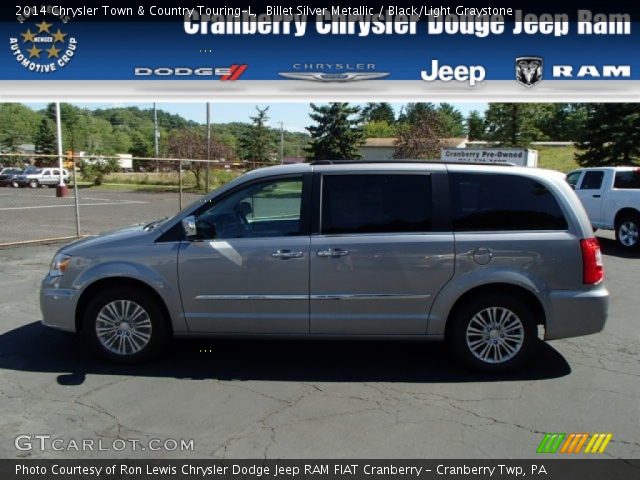 2014 Chrysler Town & Country Touring-L in Billet Silver Metallic