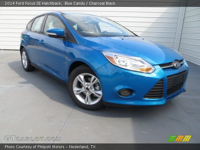 2014 Ford Focus SE Hatchback in Blue Candy