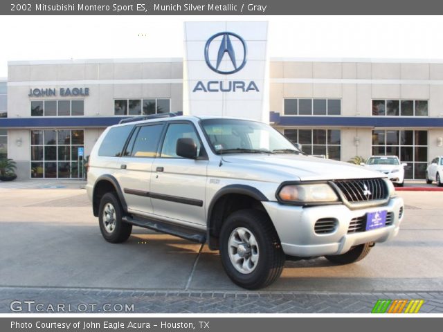 2002 Mitsubishi Montero Sport ES in Munich Silver Metallic