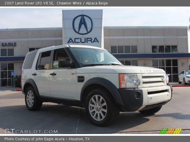 2007 Land Rover LR3 V8 SE in Chawton White