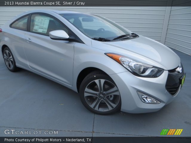 2013 Hyundai Elantra Coupe SE in Silver