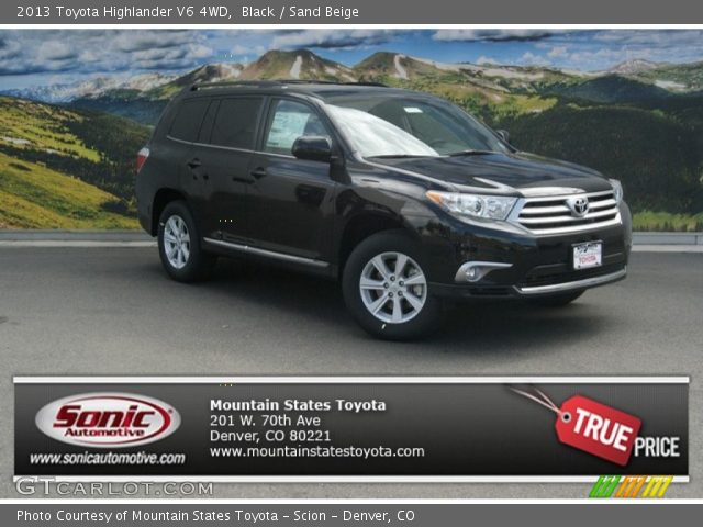 2013 Toyota Highlander V6 4WD in Black