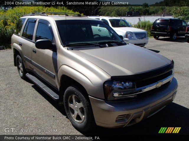 2004 Chevrolet TrailBlazer LS 4x4 in Sandstone Metallic