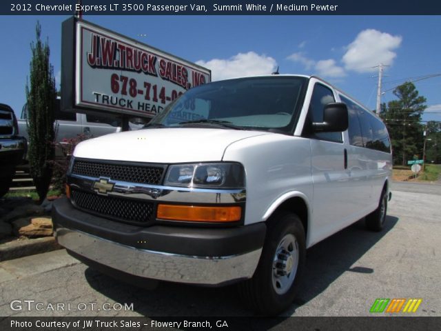 2012 Chevrolet Express LT 3500 Passenger Van in Summit White