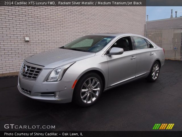 2014 Cadillac XTS Luxury FWD in Radiant Silver Metallic
