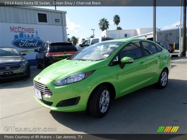 2014 Ford Fiesta SE Sedan in Green Envy