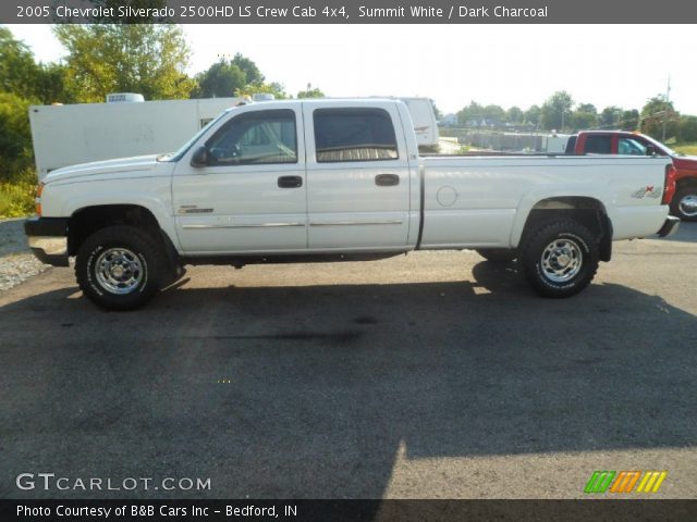 2005 Chevrolet Silverado 2500HD LS Crew Cab 4x4 in Summit White