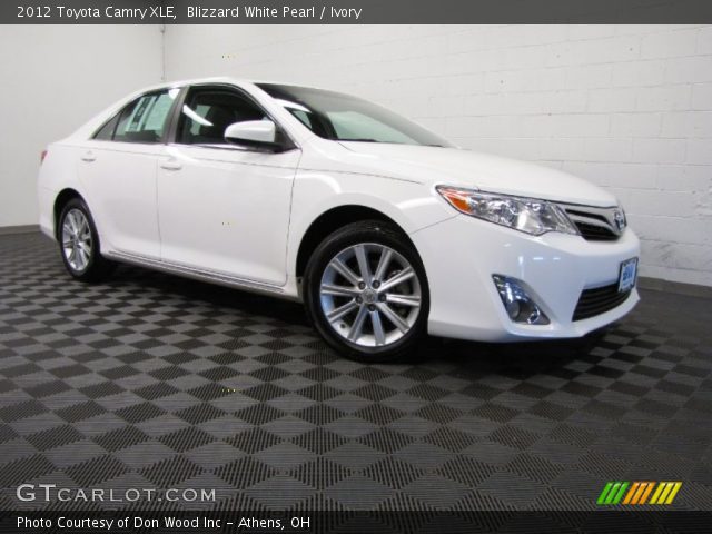 2012 Toyota Camry XLE in Blizzard White Pearl