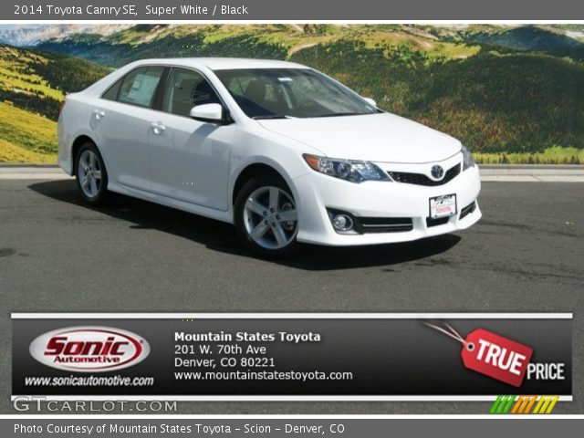 2014 Toyota Camry SE in Super White