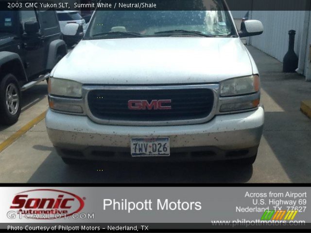 2003 GMC Yukon SLT in Summit White