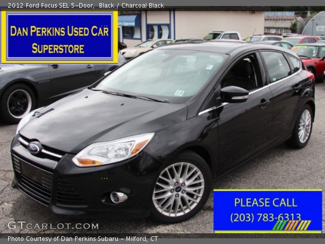 2012 Ford Focus SEL 5-Door in Black