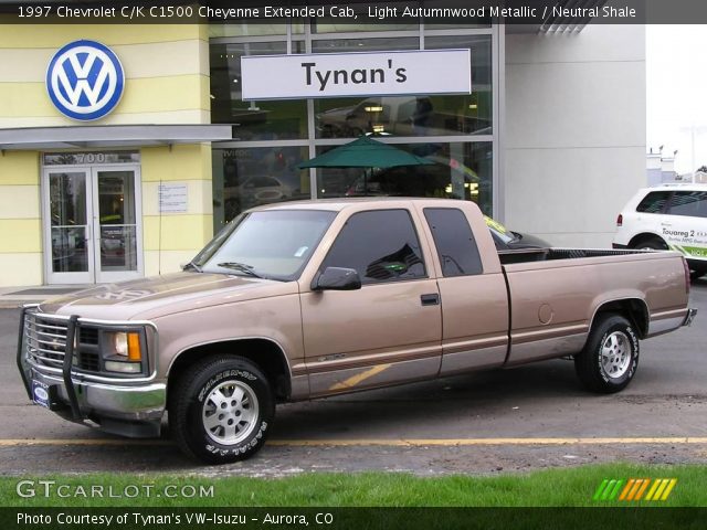 1997 Chevrolet C/K C1500 Cheyenne Extended Cab in Light Autumnwood Metallic
